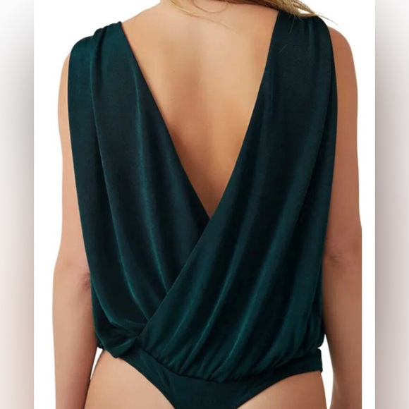 SOLD NWT✨ Free People Bodysuit pine color size X-small - Picture 2 of 6